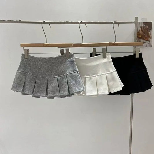 Sexy Mini Skirt Women New Summer Black Fashion Zipper Partywear Casual Slim Pleated Skirt Elegant Versatile Sexy Female Skirt
